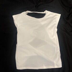 SHEIN White Crop Top